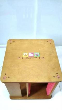 HELLO KITTY 木製ＣDラック ハローキティ木製CDラック