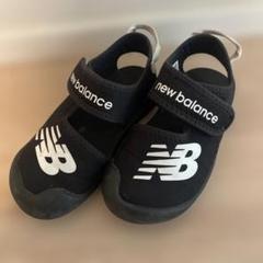 new balance ブラック サンダル