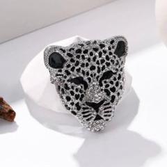 【おすすめ商品】レオパードヘッド デザイン ラインストーン装飾 シルバー