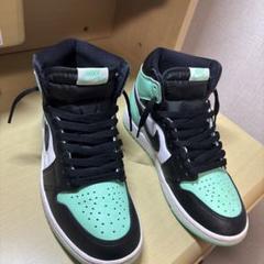 NIKE AIR JORDAN 1 グリーングロー