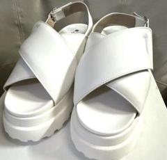 本日激安‼️新品未使用✨️DIANA✨️履きやすくてぷくぷくボリュームソールサンダル♡