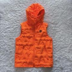最新作 パーリーゲイツ ダウンベスト オレンジ 3D 立体 フード バックロゴ