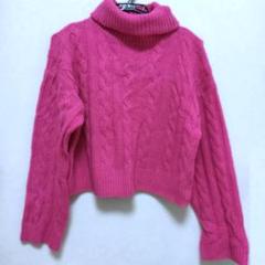 【服】GU　ピンク　ニット　M