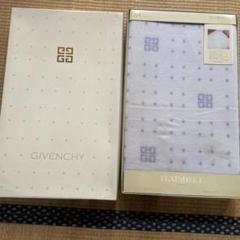 GIVENCHY 毛布 G13300 140x200cm 　ラムウール100% GIVENCHY 毛布 G13300 140x200cm ラムウール100%