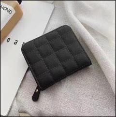 黒 財布 二つ折り財布 ミニウォレット ブラック レディース キルティング