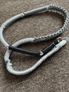 Á SCENE スマホショルダーストラップ シルバー ブラック グレー Design paracord shoulder -WILD THINGS- – A SCENE