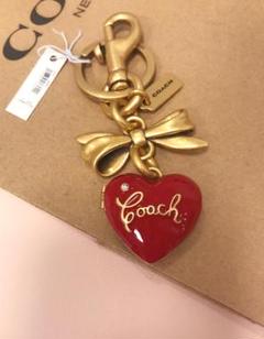 新作coach ボウ ハート ロケット バッグ チャーム