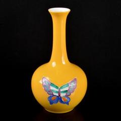 京焼　清水焼　黄交趾　清鳳作　蝶々　花瓶　N　5473 京焼 清水焼 黄交趾 清鳳作 蝶々 花瓶 N 5473 - メルカリ