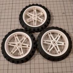 3本目 タイヤホイール メルカリ便 梱包・発送たのメル便で タイヤ複数本セットの取り扱いを開始