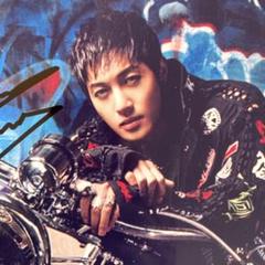 キム・ヒョンジュン直筆サイン入り超大型写真…Kim HyunJoong…