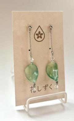 夏のしずくピアス