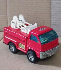 昭和レトロ イチコー ブリキ消防車 - メルカリ