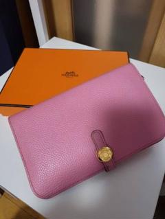 HERMES ピンク ドゴン GM 長財布のサムネイル