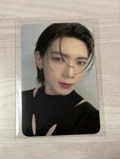 ATEEZ everline popup コレクトブック　トレカ　ヨサン　ユノ ATEEZ ヨサン トレカ ATEEZ X EVERLINE POP-UP STORE ATINY
