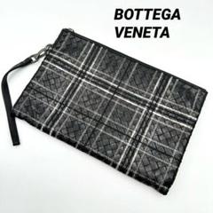 BOTTEGA VENETA クラッチバッグ イントレチャート ブラック