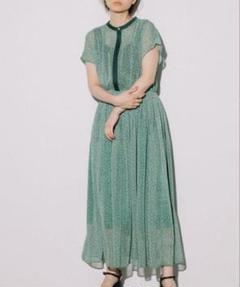 ☆美品◆オードリーアンドジョンワッド◆楊柳シフォンウエストタックシアーワンピース