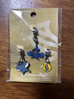 Pokemon ポケモンセンターオリジナル 全国ずかん メタルチャーム
