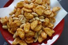 大容量ボトル入り本種ピーナッツ350G 2本セット