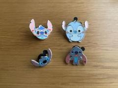 ディズニーストア 非売品 キャスト ピンバッジ♡ - メルカリ