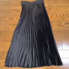 H&M 黒のロングプリーツスカートのサムネイル