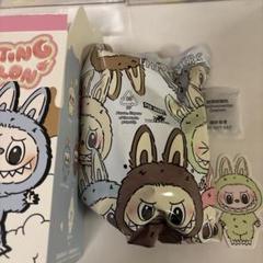 POP MART ★LABUBUマカロン　グリーングレープ