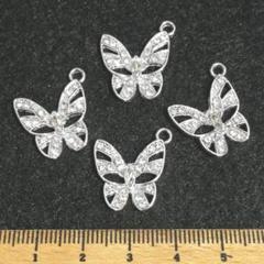 在庫4セット⭐透かしストーン蝶々SILVER.。.:*4個♡チャーム