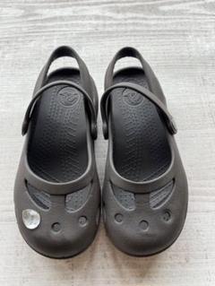 廃盤品】 新品 クロックス shayna womensサンダル W9 ブラウン レディース