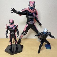 仮面ライダーリバイス 一番くじ　A賞 フィギュア プライズ 英雄勇像