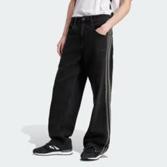 adidas ストレートデニム ブラック