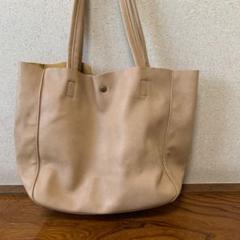 シンプルトートバッグ　合皮　キャメルのサムネイル