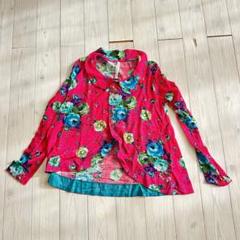 美品❣️スナオクワハラ フリル付き半袖Tシャツ 美品❣️スナオクワハラ フリル付き半袖Tシャツ
