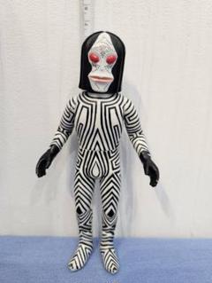 M1号　ダダ　ソフビ　未塗装　試作品　ウルトラマン　黒　グレー色 2025年最新】m1号 ダダの人気アイテム - メルカリ