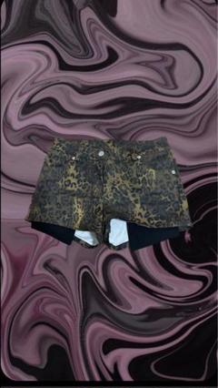 Y2kヒョウ柄ショートパンツ