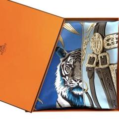 ✨超希少✨ HERMES エルメス カレ90 パウニー族の首長王者の虎シルク