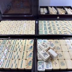 骨製麻雀牌　極上手唐木箱　牌およそ1571g 東Y7-0718①とひさ