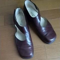 フラットシューズ こげ茶