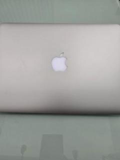 MacBook Pro Retina 13-inch、Early 2015