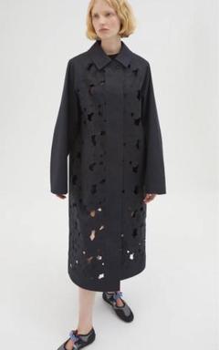 cecilie bahnsen mackintosh コラボ コート 花 - メルカリ