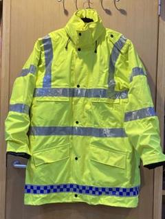 イギリス警察ゴアテックスコート