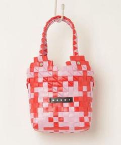 新品未使用　MARNI かごバッグ　M ピンク　バスケット MARNI（かごバッグ/ストローバッグ ・ ピンク/桃色系）のフリマ