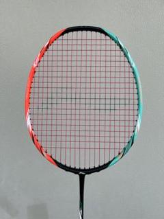 ハルバーテック7000。LINING HEC 7000 4U5G HALBERTEC 7000（ハルバーテック 7000）（バドミントン用