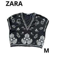 ZARA ブラック 刺繍風　カットソー Mのサムネイル
