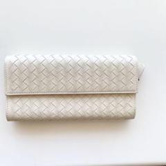 白 長財布 ボッテガヴェネタの中古 未使用品を探そう メルカリ 白 長財布 ボッテガヴェネタの中古 未使用品を探そう メルカリ