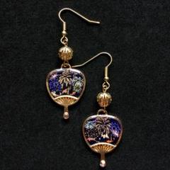 和風　花火と金魚　団扇フレーム　ピアス