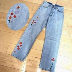 w.w.c 花柄刺繍付き ライトブルーデニムパンツ - メルカリ