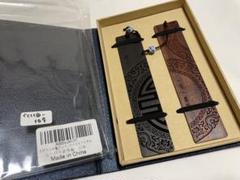 手作り　木製ブックマークギフトボックスセット　青と白の磁器ペンダント　しおり