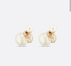 DIOR ディオール　パール　トライバル　ロゴ　ピアス　イヤリング　片耳　極美品 楽天市場】Dior ディオール TRIBALES EARRINGS ピアス