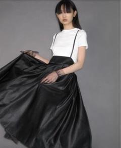 新品！bibiy. ASHLEY SUSPENDER SKIRT ブラック 2025年最新】ASHLEY suspender skirtの人気アイテム - メルカリ