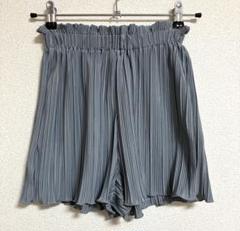 美品　ショートパンツ　キュロット　くすみブルー　140cm