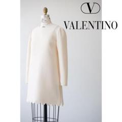 2025年最新】VALENTINO ワンピースの人気アイテム - メルカリ